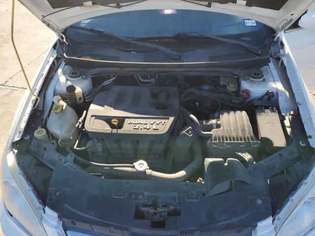 Photo 11 from auction – 2012 CHRYSLER 200 TOURIN with VIN 1C3CCBBB6CN117236