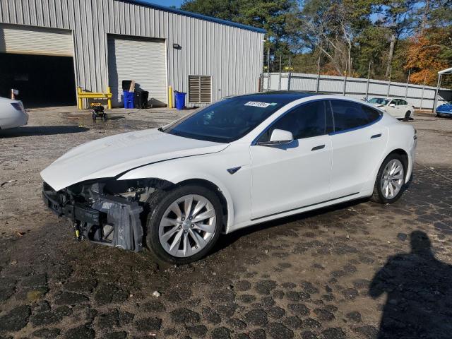 TESLA MODEL S 2017 with VIN 5YJSA1E25HF198822 - Photo from auction