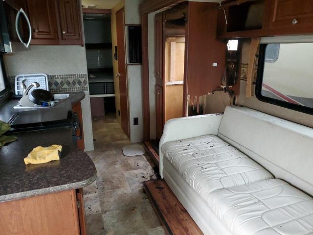 Photo 6 from auction – 2013 THOR MOTORHOME with VIN 1F65F5DY0D0A04172