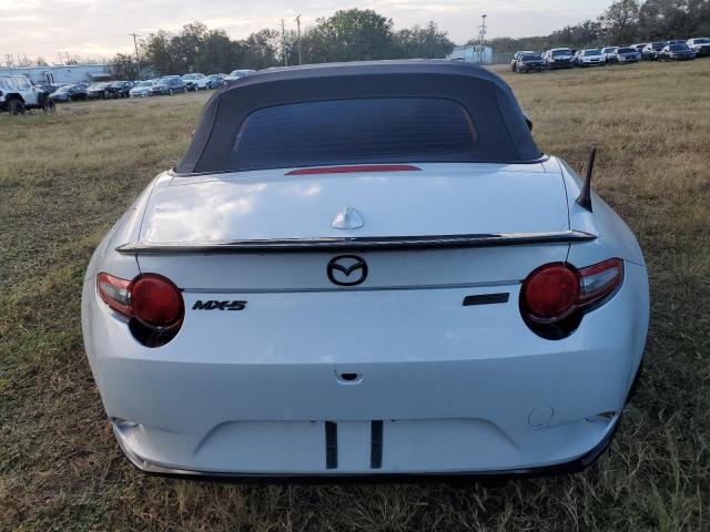 Photo 6 from auction – 2019 MAZDA MX-5 MIATA with VIN JM1NDAC76K0305319