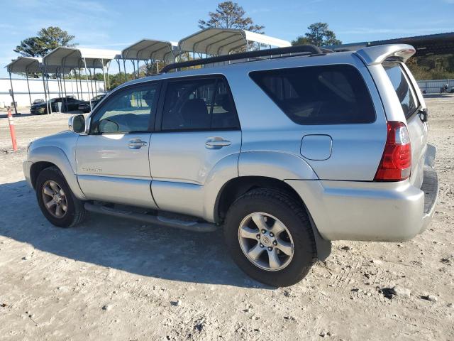 Photo 2 from auction – 2006 TOYOTA 4RUNNER SR with VIN JTEBU14R160082773