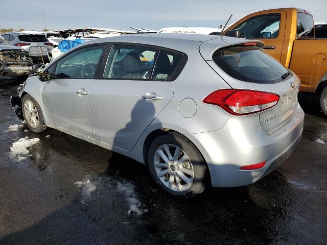 Photo 2 from auction – 2017 KIA FORTE LX with VIN KNAFK5A81H5673543