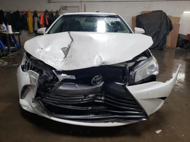 Photo 5 from auction – 2017 TOYOTA CAMRY LE with VIN 4T1BF1FK2HU811742