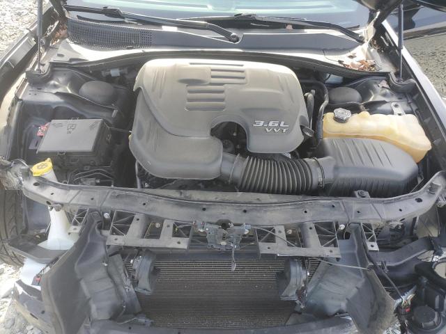 Photo 11 from auction – 2018 CHRYSLER 300 S with VIN 2C3CCABG8JH228754