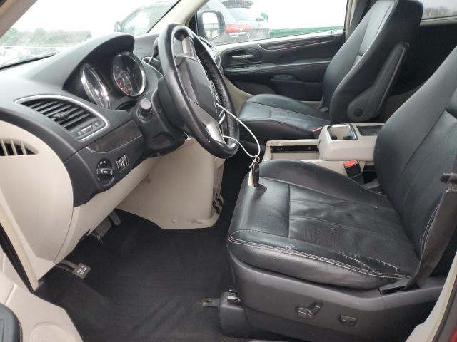 Photo 7 from auction – 2016 CHRYSLER TOWN & COU with VIN 2C4RC1CG2GR193846