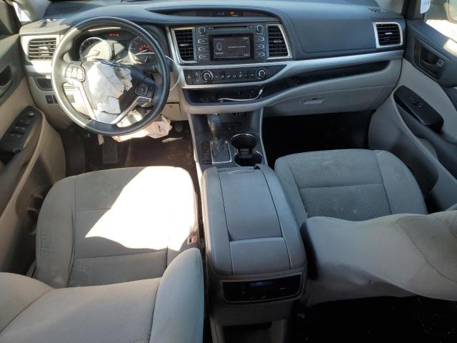Photo 8 from auction – 2016 TOYOTA HIGHLANDER with VIN 5TDBKRFHXGS339506