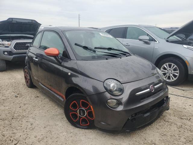صورة رقم 4 من المزاد - 2018 FIAT 500 ELECTR مع VIN 3C3CFFGE4JT377469