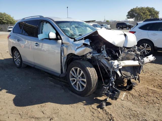 Photo 4 from auction – 2016 NISSAN PATHFINDER with VIN 5N1AR2MN8GC647844