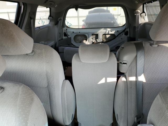 Photo 10 from auction – 2015 TOYOTA SIENNA LE with VIN 5TDKK3DC0FS678844