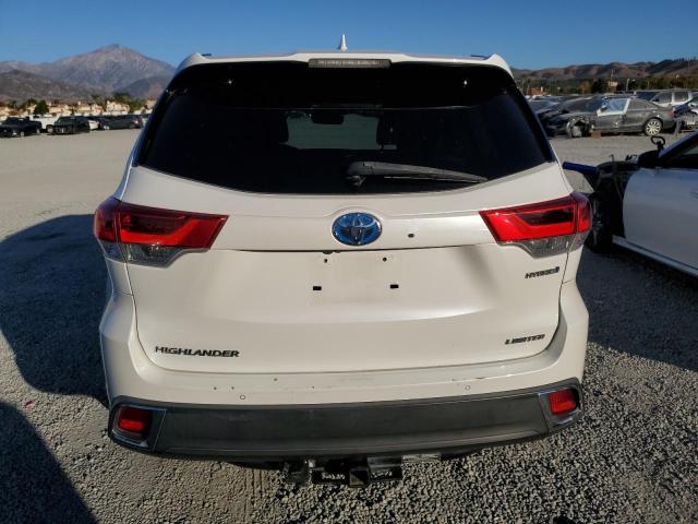 Photo 6 from auction – 2017 TOYOTA HIGHLANDER with VIN 5TDDGRFH1HS030664