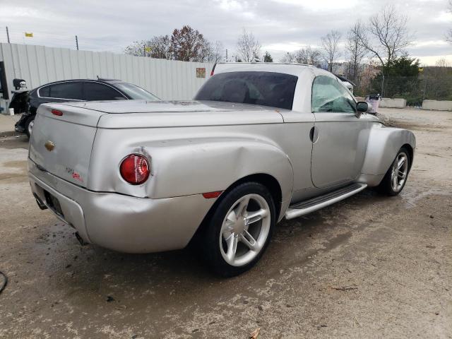 Photo 3 from auction – 2004 CHEVROLET SSR with VIN 1GCES14P74B112334