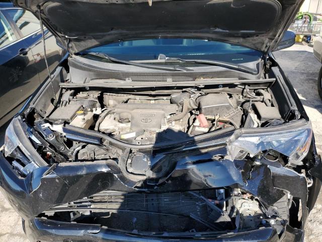 Photo 12 from auction – 2018 TOYOTA RAV4 LE with VIN 2T3BFREV4JW824371