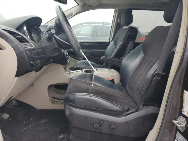 Photo 7 from auction – 2015 CHRYSLER TOWN & COU with VIN 2C4RC1JG5FR720442