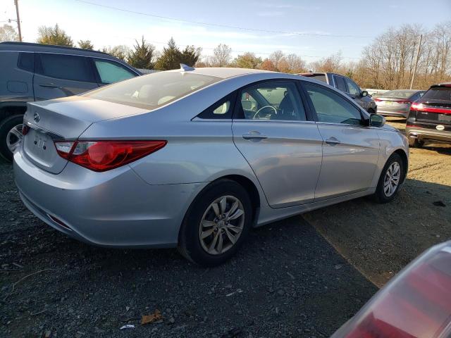 Photo 3 from auction – 2012 HYUNDAI SONATA GLS with VIN 5NPEB4ACXCH475100