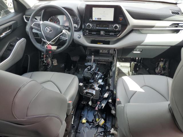 Photo 8 from auction – 2023 TOYOTA HIGHLANDER with VIN 5TDKDRAH1PS510399