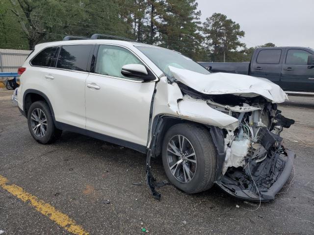Photo 4 from auction – 2019 TOYOTA HIGHLANDER with VIN 5TDZZRFH0KS328307