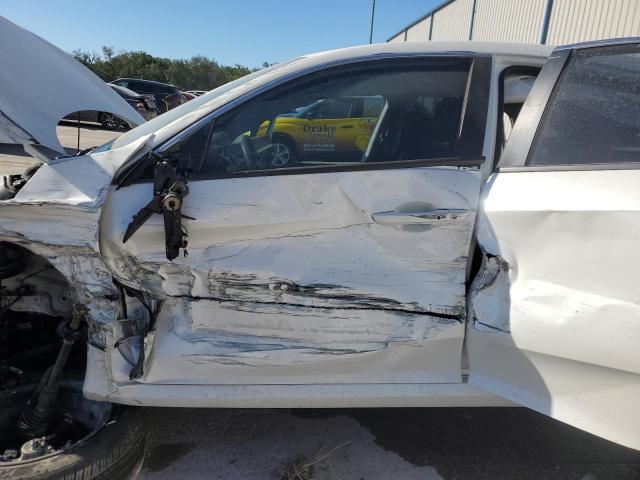 Photo 7 from auction – 2017 HONDA CIVIC EX with VIN 19XFC2F71HE003901
