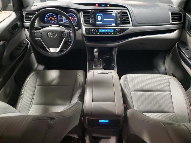 Photo 8 from auction – 2018 TOYOTA HIGHLANDER with VIN 5TDBZRFH3JS913592