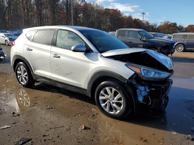 Photo 4 from auction – 2019 HYUNDAI TUCSON SE with VIN KM8J2CA44KU877289
