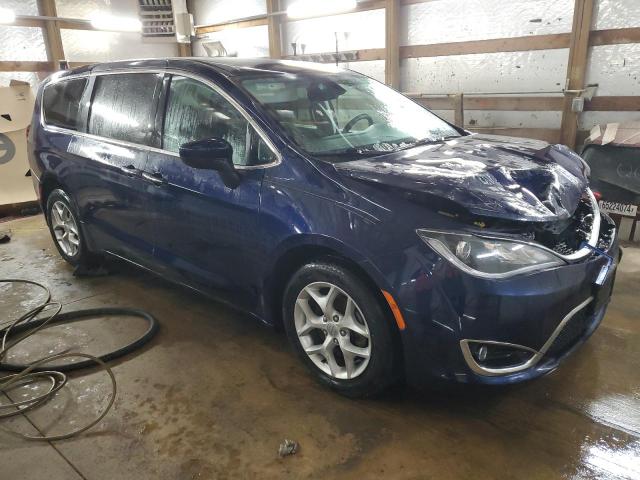 Photo 4 from auction – 2017 CHRYSLER PACIFICA T with VIN 2C4RC1BG8HR782113