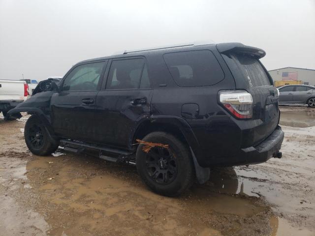 Photo 2 from auction – 2018 TOYOTA 4RUNNER SR with VIN JTEBU5JR0J5606566
