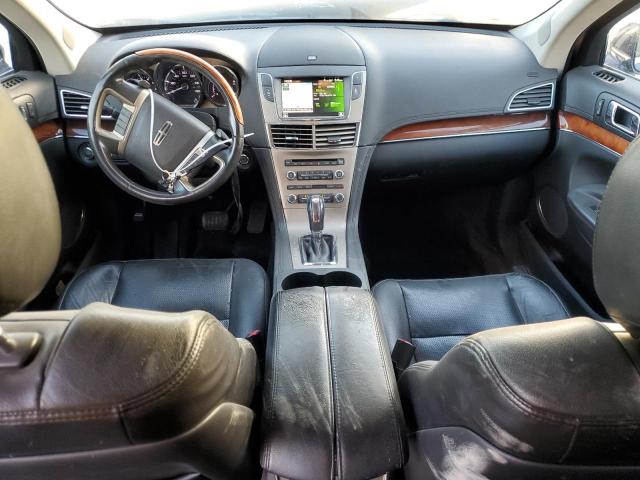 Photo 8 from auction – 2011 LINCOLN MKT with VIN 2LMHJ5FRXBBJ53747