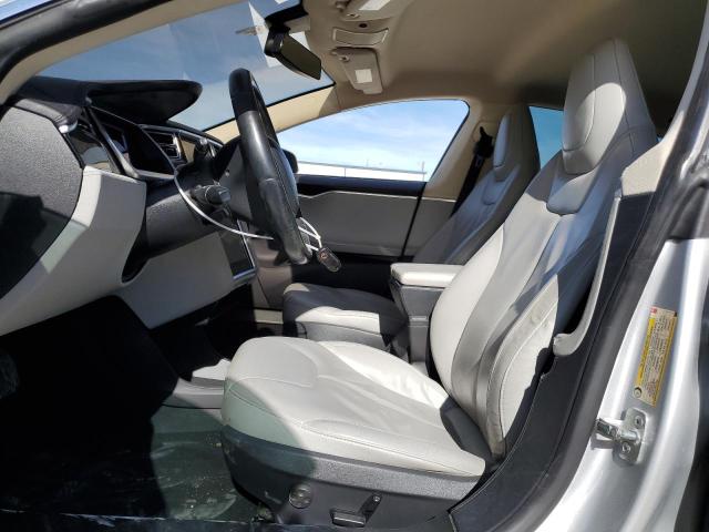 Photo 7 from auction – 2013 TESLA MODEL S with VIN 5YJSA1DN2DFP10848