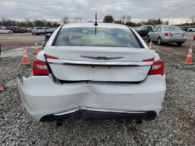 Photo 6 from auction – 2013 CHRYSLER 200 LIMITE with VIN 1C3CCBCG0DN553186
