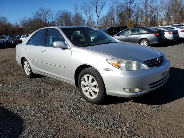 Photo 4 from auction – 2004 TOYOTA CAMRY LE with VIN 4T1BE30K74U356310