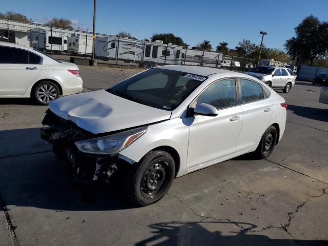 HYUNDAI ACCENT SE 2018 with VIN 3KPC24A32JE032805 - Photo from auction