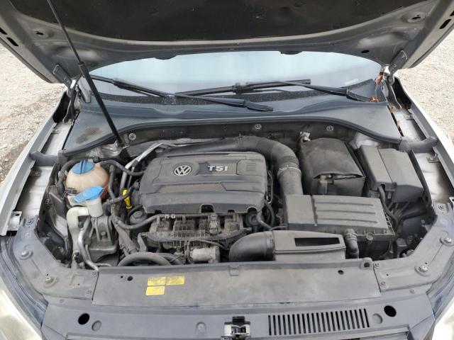 Photo 11 from auction – 2014 VOLKSWAGEN PASSAT S with VIN 1VWAT7A32EC090753