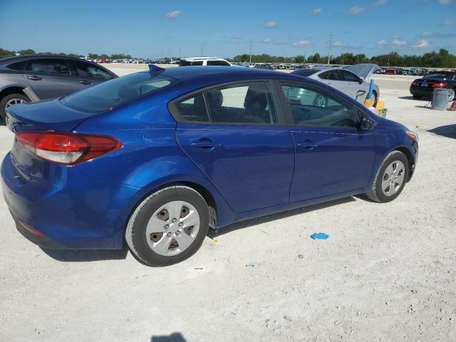 Photo 3 from auction – 2017 KIA FORTE LX with VIN 3KPFK4A71HE096098