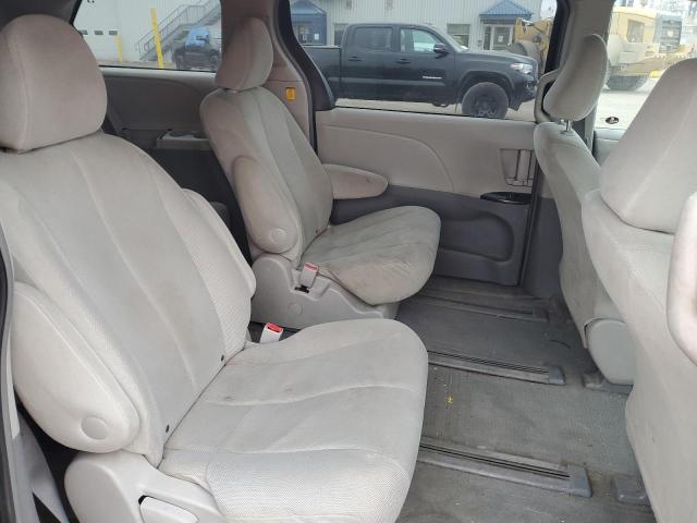 Photo 11 from auction – 2011 TOYOTA SIENNA with VIN 5TDZK3DC6BS145437