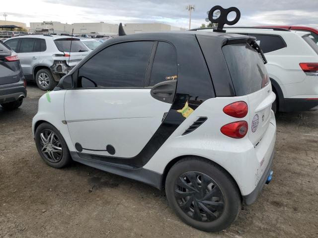 Photo 2 from auction – 2013 SMART FORTWO PUR with VIN WMEEJ3BA1DK682957