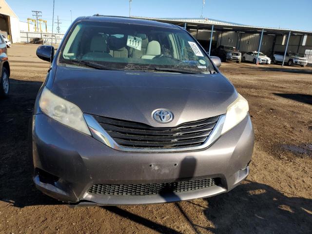 Photo 5 from auction – 2013 TOYOTA SIENNA LE with VIN 5TDKK3DC8DS314572