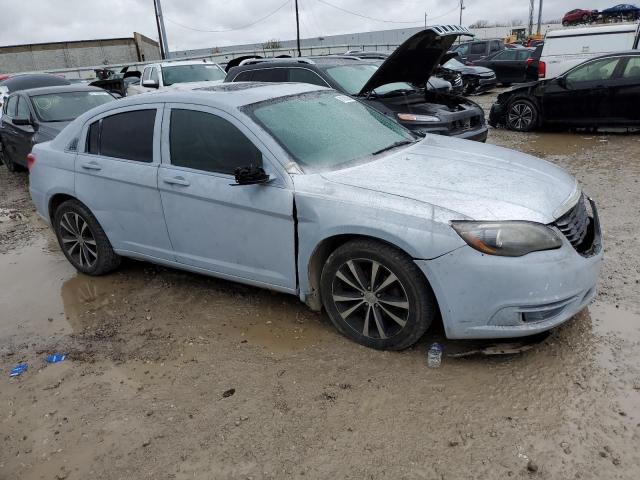 صورة رقم 4 من المزاد - 2012 CHRYSLER 200 S مع VIN 1C3CCBHGXCN150324