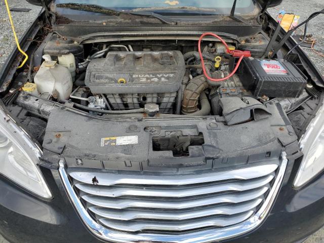Photo 11 from auction – 2014 CHRYSLER 200 LX with VIN 1C3CCBAB4EN231904