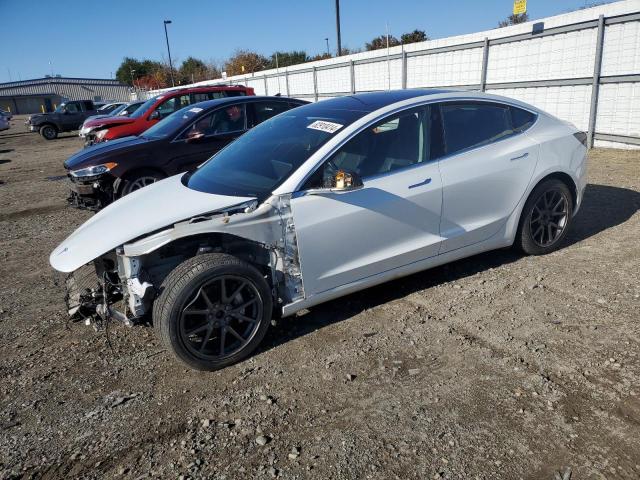 TESLA MODEL 3 2018 with VIN 5YJ3E1EB7JF088899 - Photo from auction
