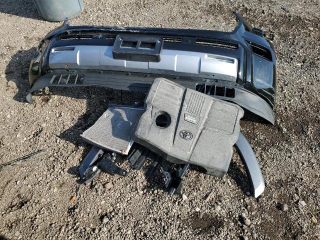 Photo 13 from auction – 2023 TOYOTA SEQUOIA SR with VIN 7SVAAABA3PX003172