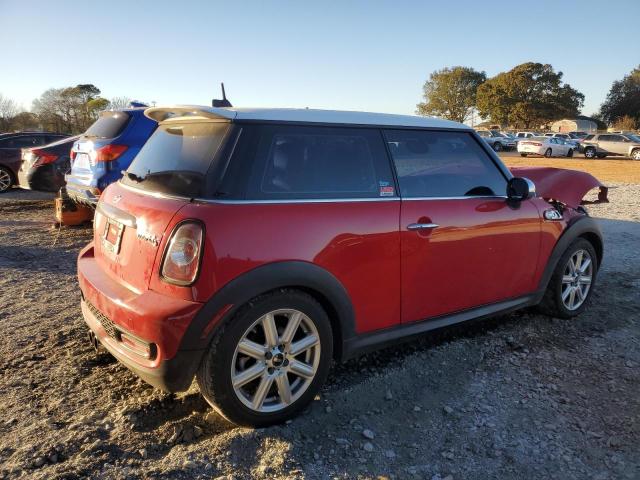 Photo 3 from auction – 2011 MINI COOPER S with VIN WMWSV3C50BTY21097