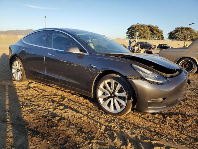 Photo 4 from auction – 2018 TESLA MODEL 3 with VIN 5YJ3E1EA8JF060455