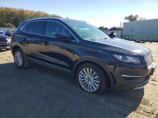 Photo 4 from auction – 2019 LINCOLN MKC with VIN 5LMCJ1C99KUL37510