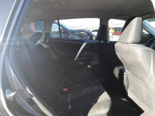 Photo 11 from auction – 2015 TOYOTA RAV4 LE with VIN JTMBFREV5FD130051