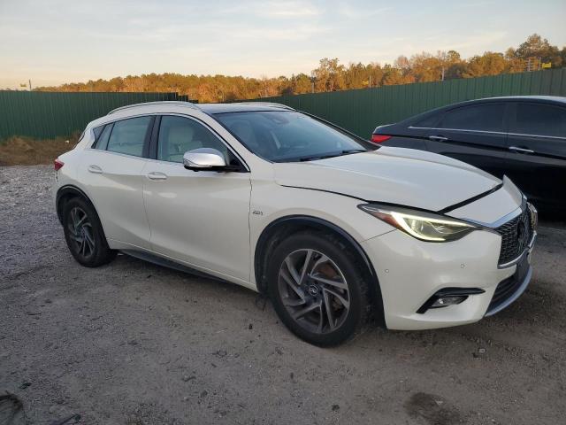 Photo 4 from auction – 2018 INFINITI QX30 BASE with VIN SJKCH5CP1JA045047