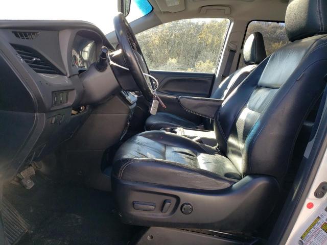 Photo 7 from auction – 2016 TOYOTA SIENNA SE with VIN 5TDXK3DC5GS734980
