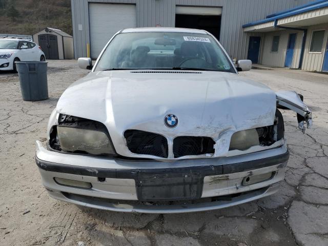 Photo 5 from auction – 2001 BMW 325 I with VIN WBAAN37431NJ12101