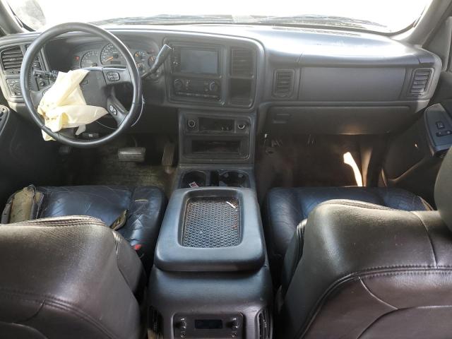 Photo 8 from auction – 2003 CHEVROLET AVALANCHE with VIN 3GNGK23GX3G142019