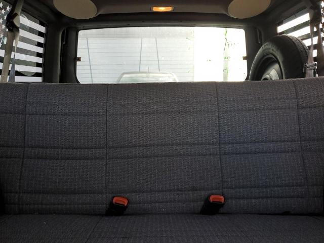 Photo 10 from auction – 2000 JEEP CHEROKEE S with VIN 1J4FT28P7YL157642