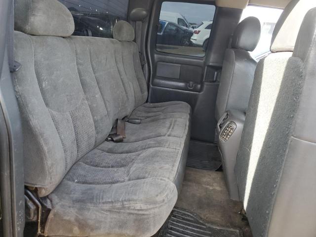 Photo 10 from auction – 2004 CHEVROLET SILVERADO with VIN 2GCEC19T641311717