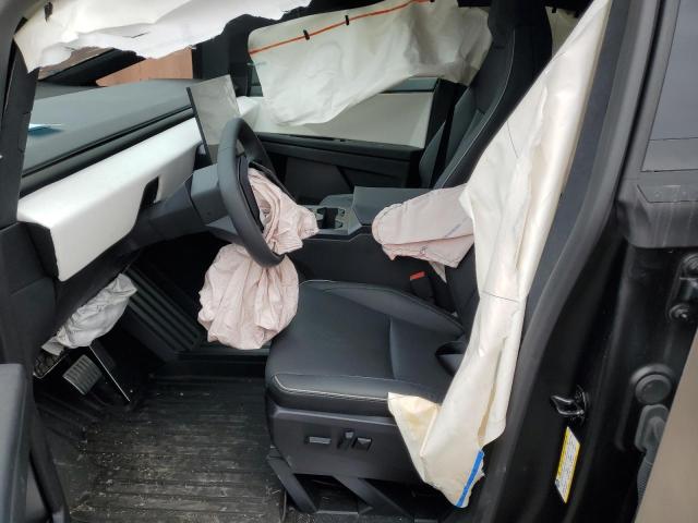 Photo 7 from auction – 2024 TESLA CYBERTRUCK with VIN 7G2CEHED0RA014997